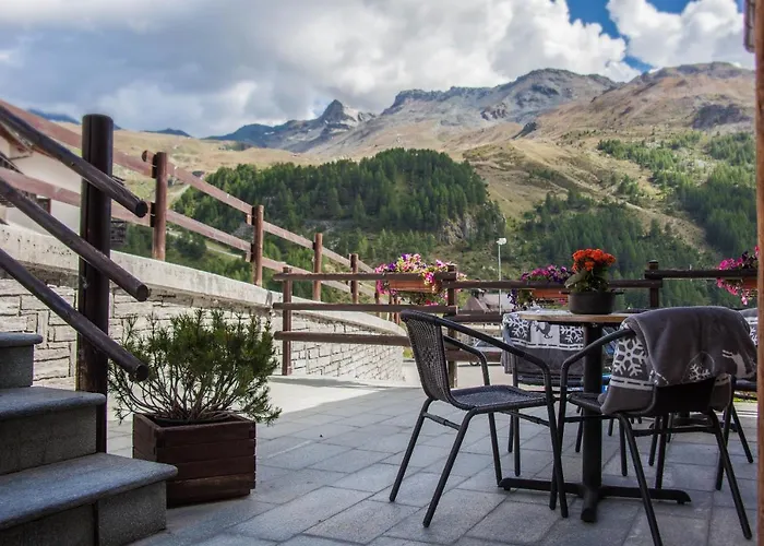 Meuble Furggen Готель