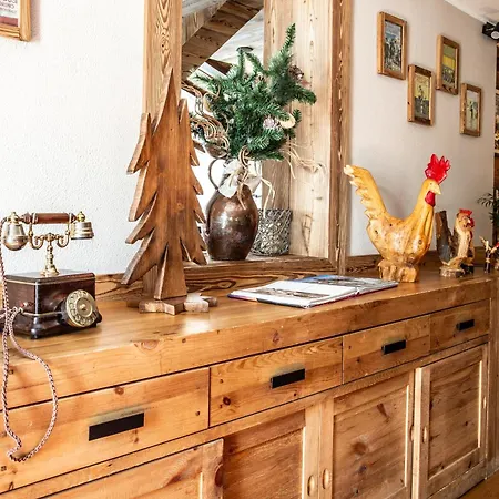 Hotell Meuble Furggen 3*